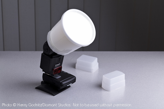 IMAGE: http://www.diamantstudios.ca/Ablage/Bild/Examples/Home_made_diffuser_2.jpg